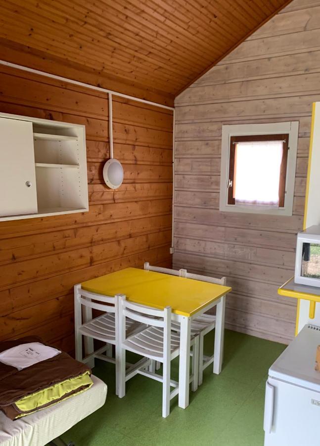 Camping Municipal De La Lande Nexon Extérieur photo